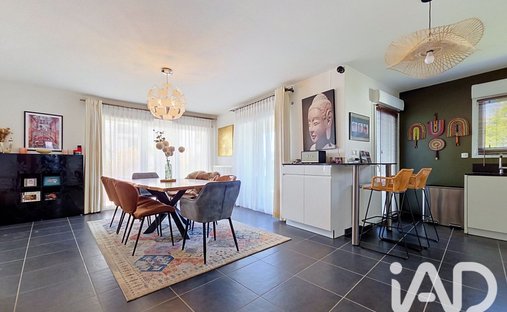Apartment in Saint-Julien-en-Genevois, Auvergne-Rhône-Alpes, France 1