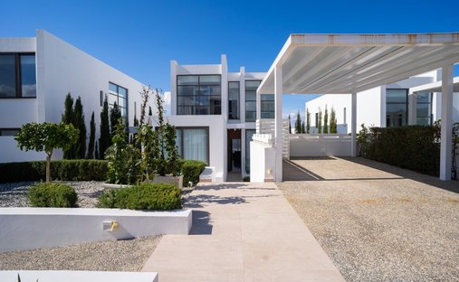 House in Peyia, Paphos, Cyprus 1