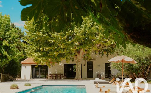 House in Maillane, Provence-Alpes-Côte d'Azur, France 1