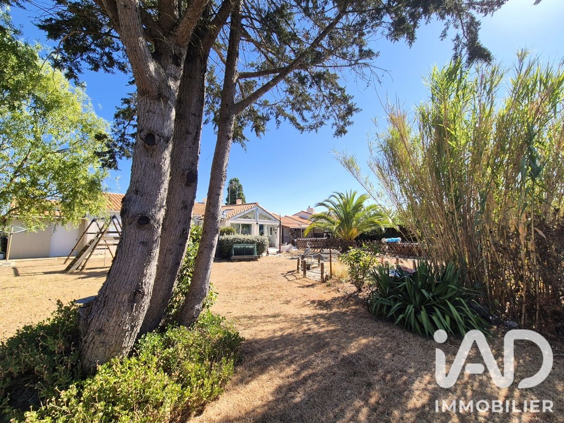 House in Les Sables-d'Olonne, Pays de la Loire, France 2 - 18589629