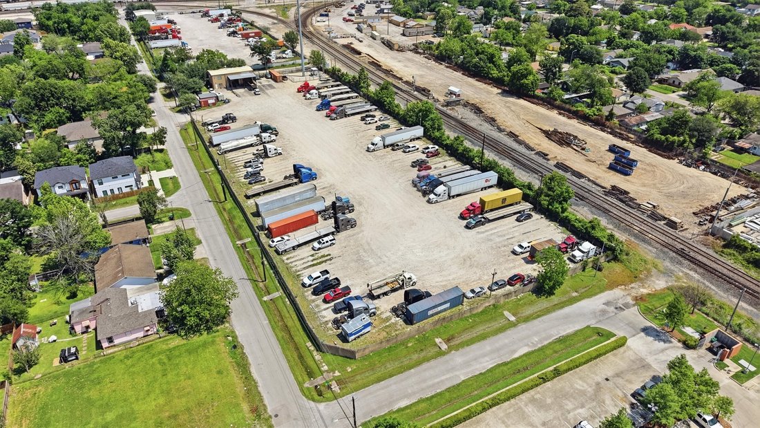 Land in Houston, Texas, United States 2 - 18587926
