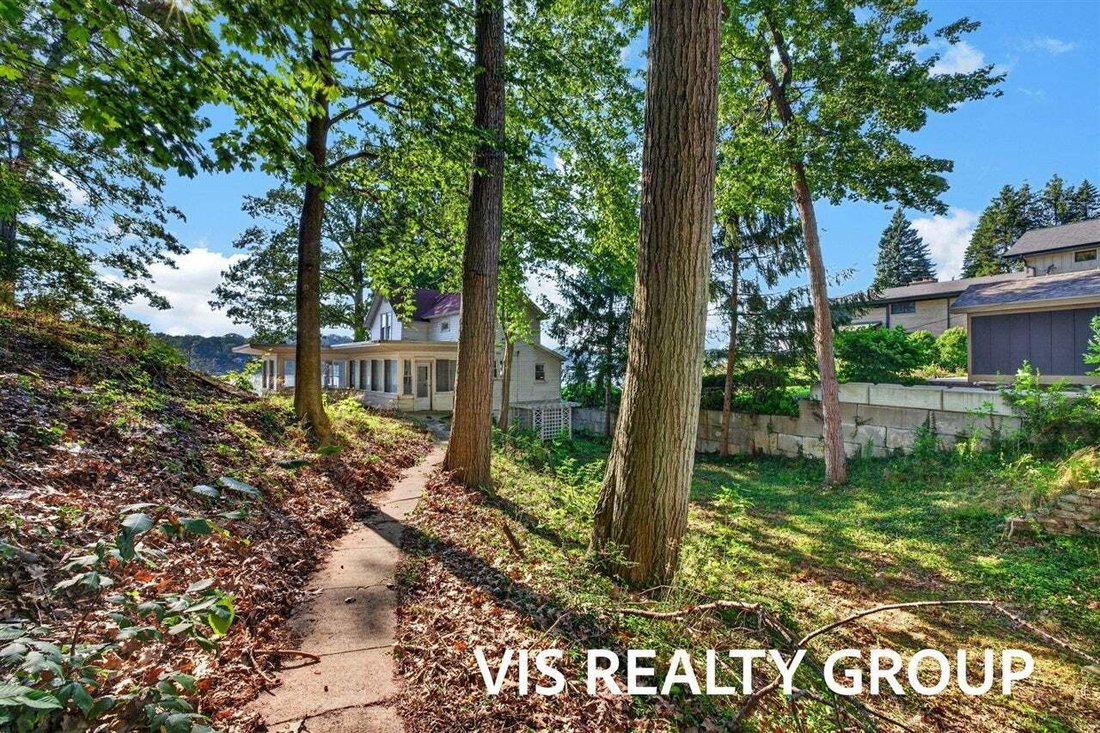 House in Fruitport Charter Township, Michigan, United States 3 - 18591162