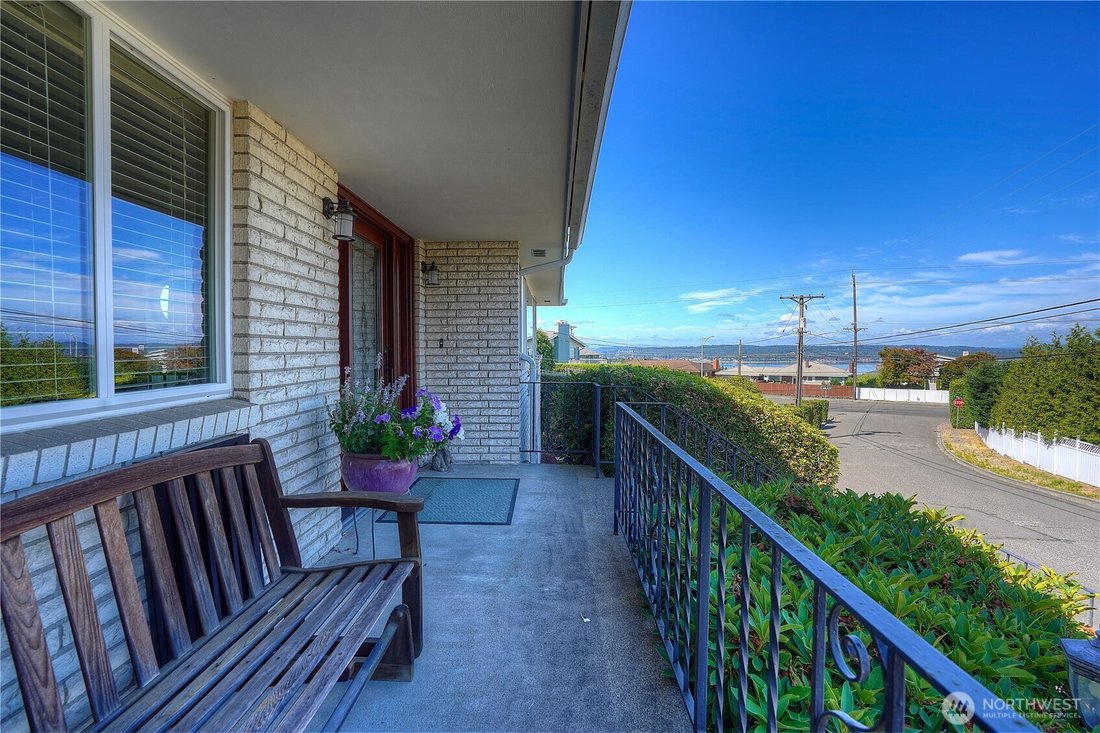 House in Tacoma, Washington, United States 4 - 18591626