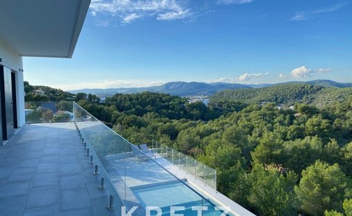 House in Sant Pere de Ribes, Catalonia, Spain 1