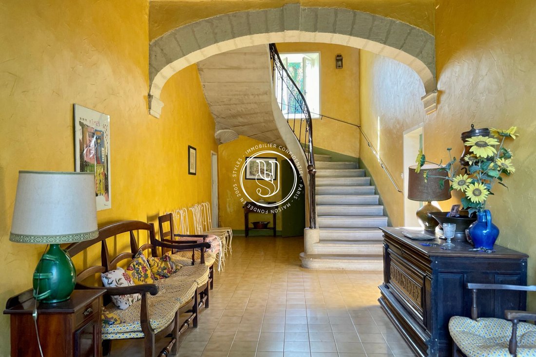 Villa in Uzès, Occitania, France 4 - 18590269