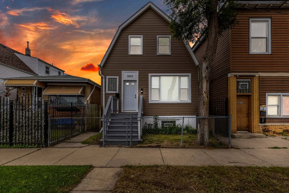 House in Chicago, Illinois, United States 2 - 18589655
