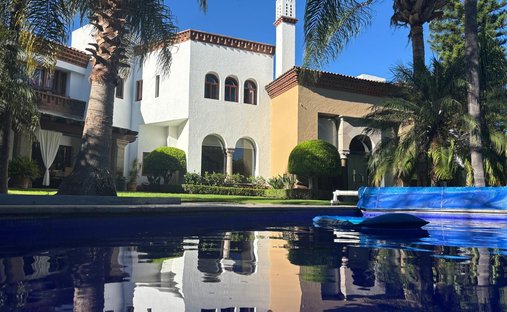 House in Santiago de Querétaro, Querétaro, Mexico 1