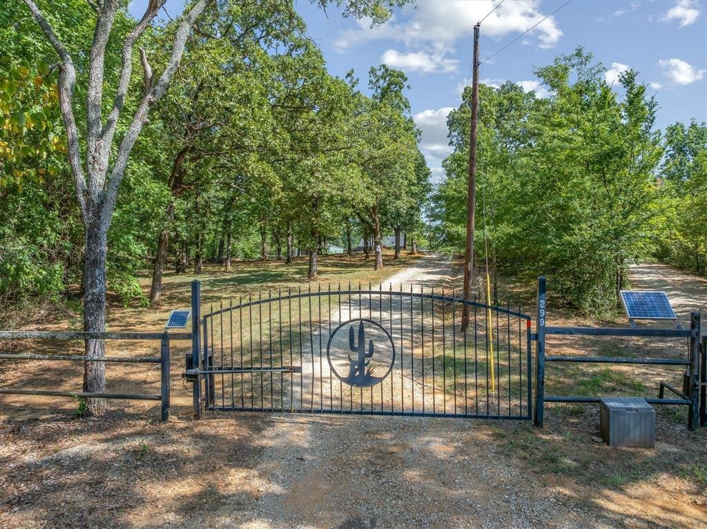 House in Grand Saline, Texas, United States 2 - 18589916
