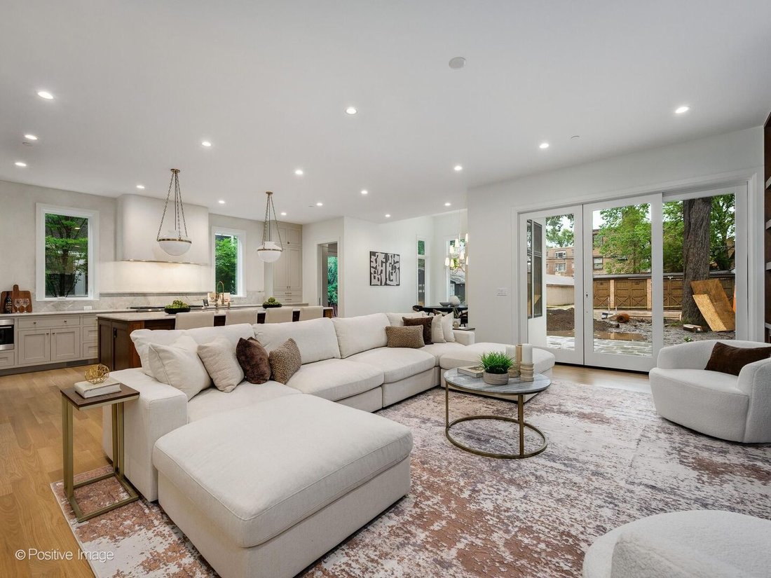 House in Wilmette, Illinois, United States 4 - 18589489