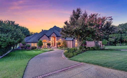 House in Grand Prairie, Texas, United States 1