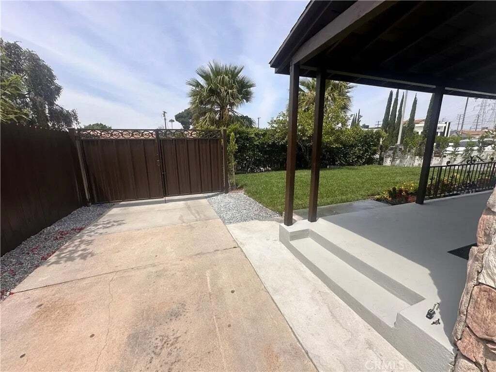 Condo in Los Angeles, California, United States 5 - 17843893
