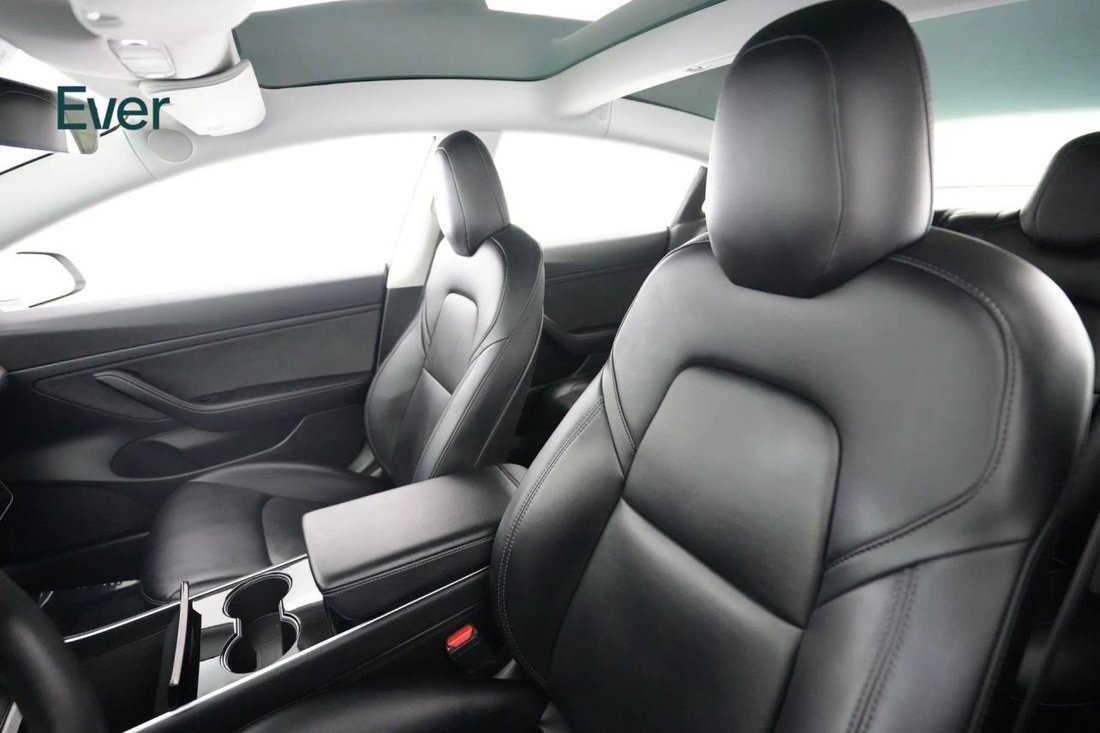 Sedan in San Francisco, CA, United States 4 - 18500793