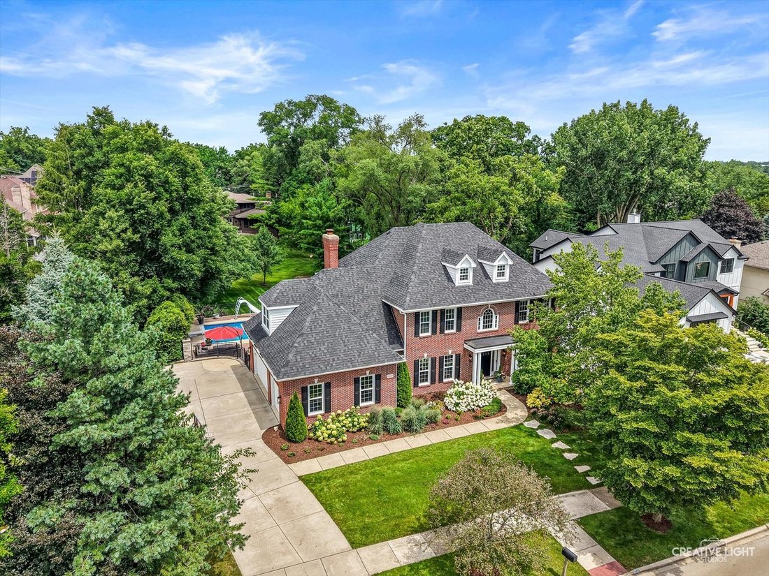 Maison à Glen Ellyn, Illinois, États-Unis 4 - 18589251