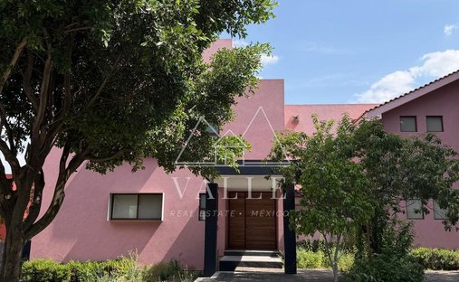 House in Ciudad López Mateos, State of Mexico, Mexico 1