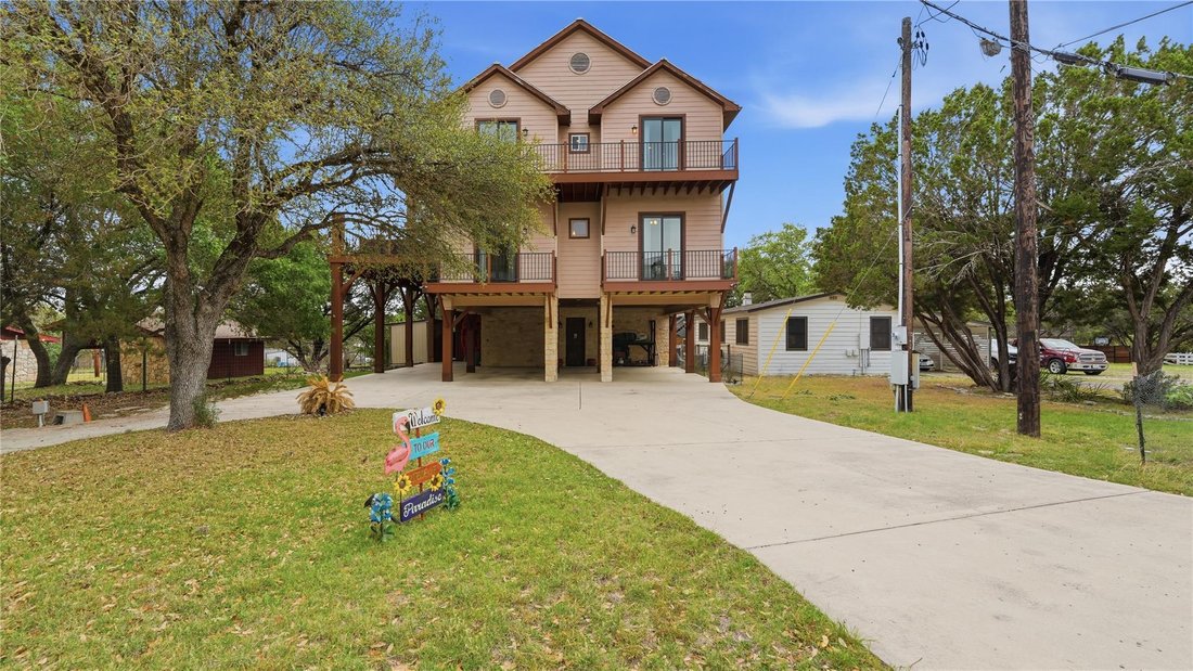 House in Canyon Lake, Texas, United States 1 - 18592195