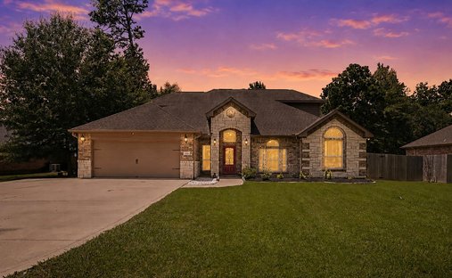 House in Magnolia, Texas, United States 1