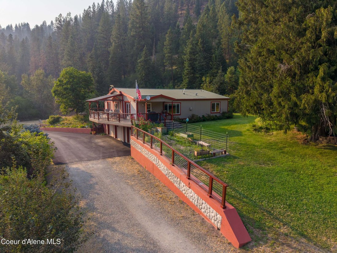 St. Maries, Idaho, United States 4 - 18590918