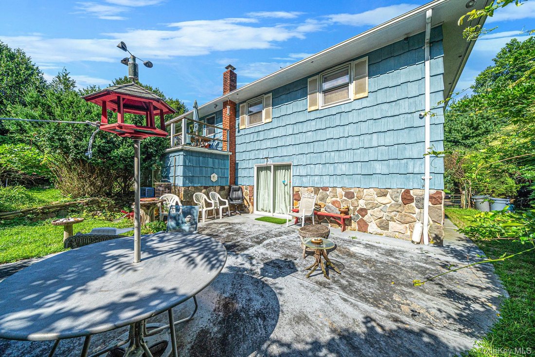 House in Shoreham, New York, United States 4 - 18572225