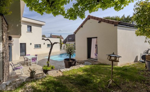Maison à Grangier, Dijon, France 1