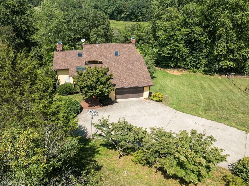 House in East Bend, North Carolina, United States 5 - 18591661