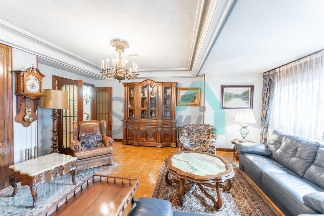 Apartment in Centro y casco historico, Oviedo, Spain 5 - 18590065
