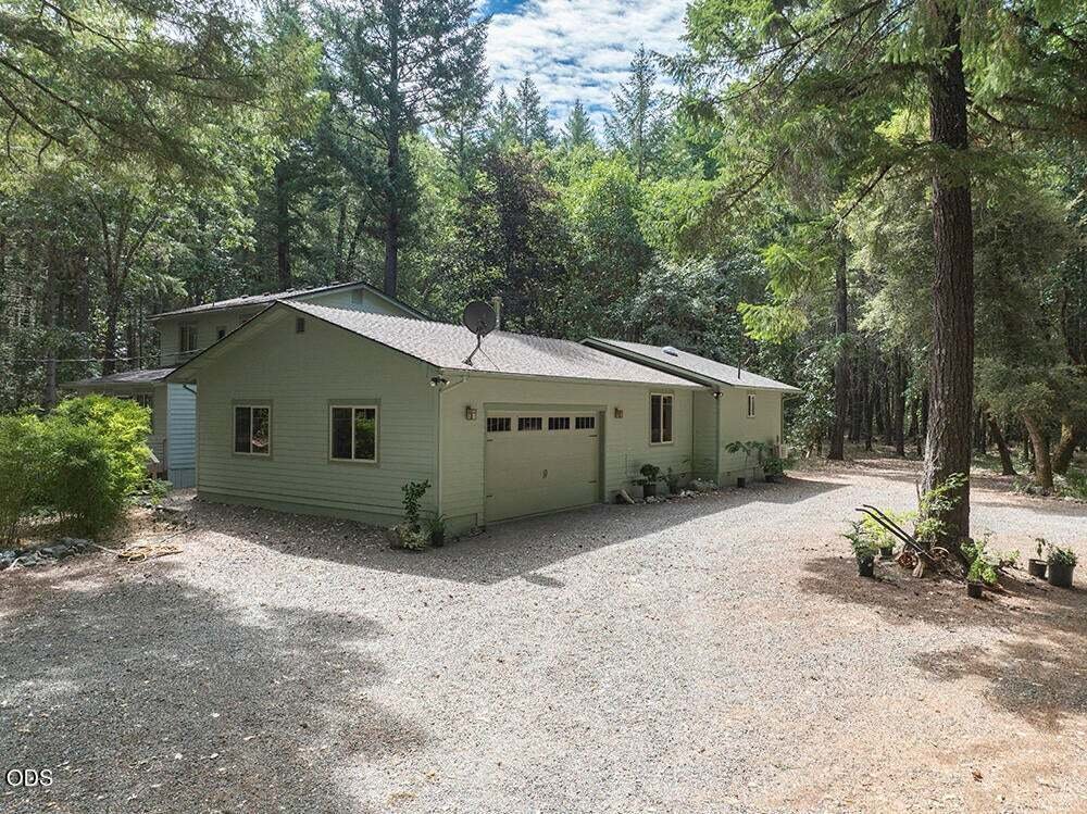House in Cave Junction, Oregon, United States 3 - 18591333