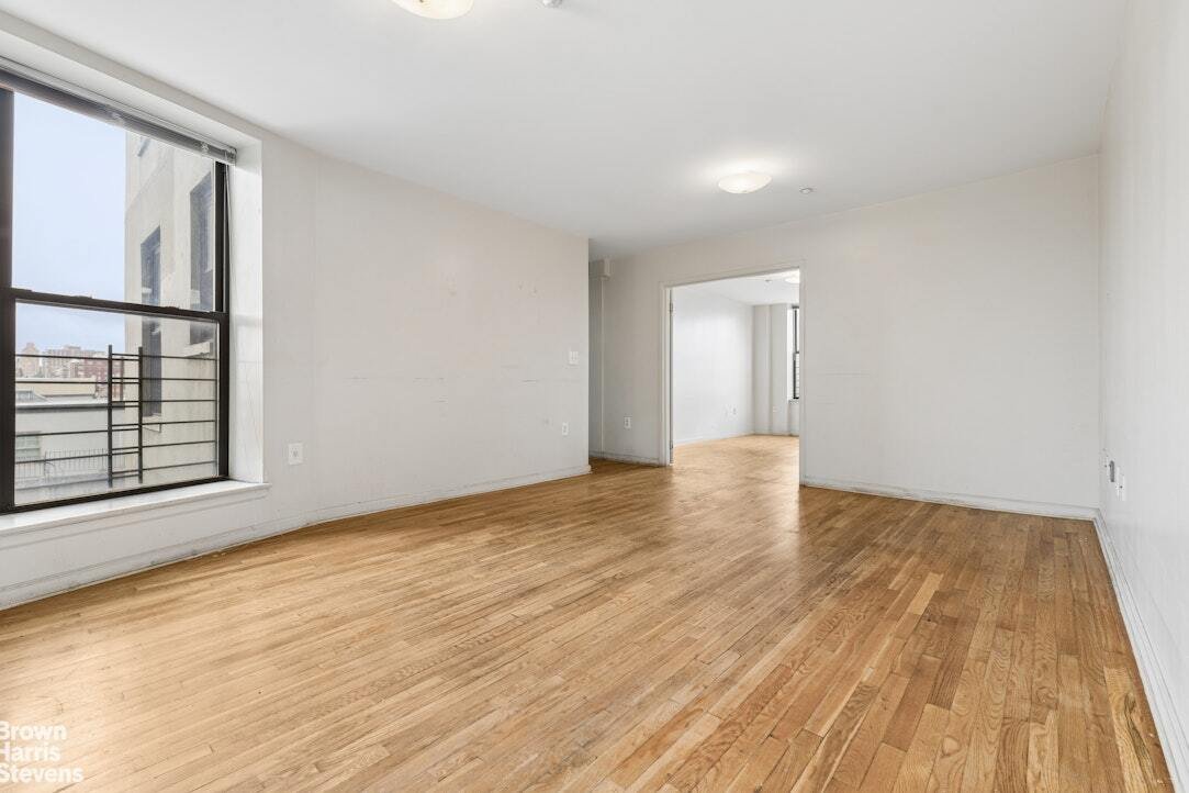 Co Op in New York, New York, United States 5 - 18589864