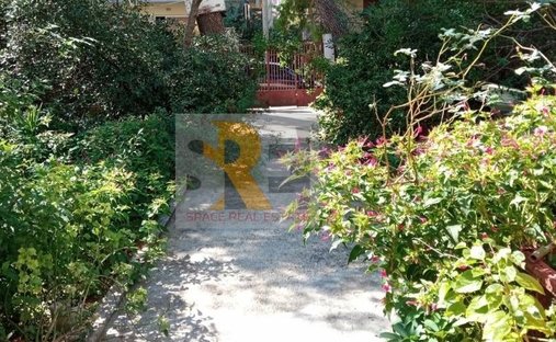 Land in Pefki, Attica, Greece 1