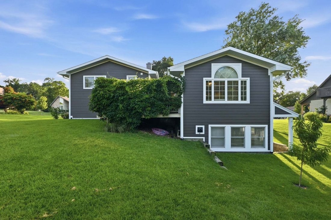 House in Lemont, Illinois, United States 3 - 18592461