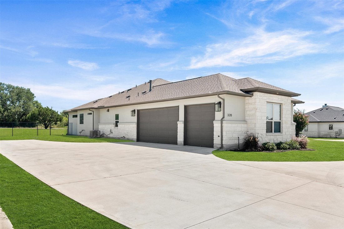 House in Liberty Hill, Texas, United States 3 - 18592166