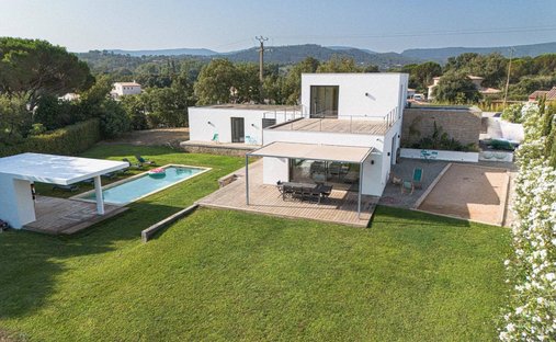 Casa a Ouest, Cogolin, Francia 1