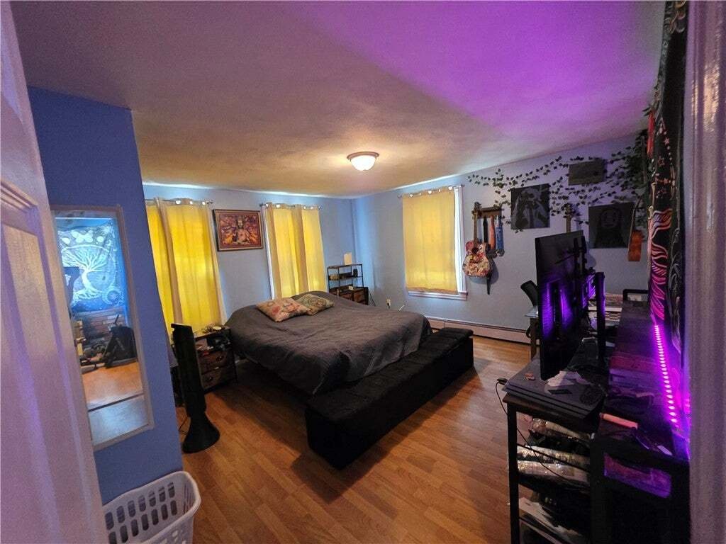 Pawtucket, Rhode Island, United States 3 - 18590974
