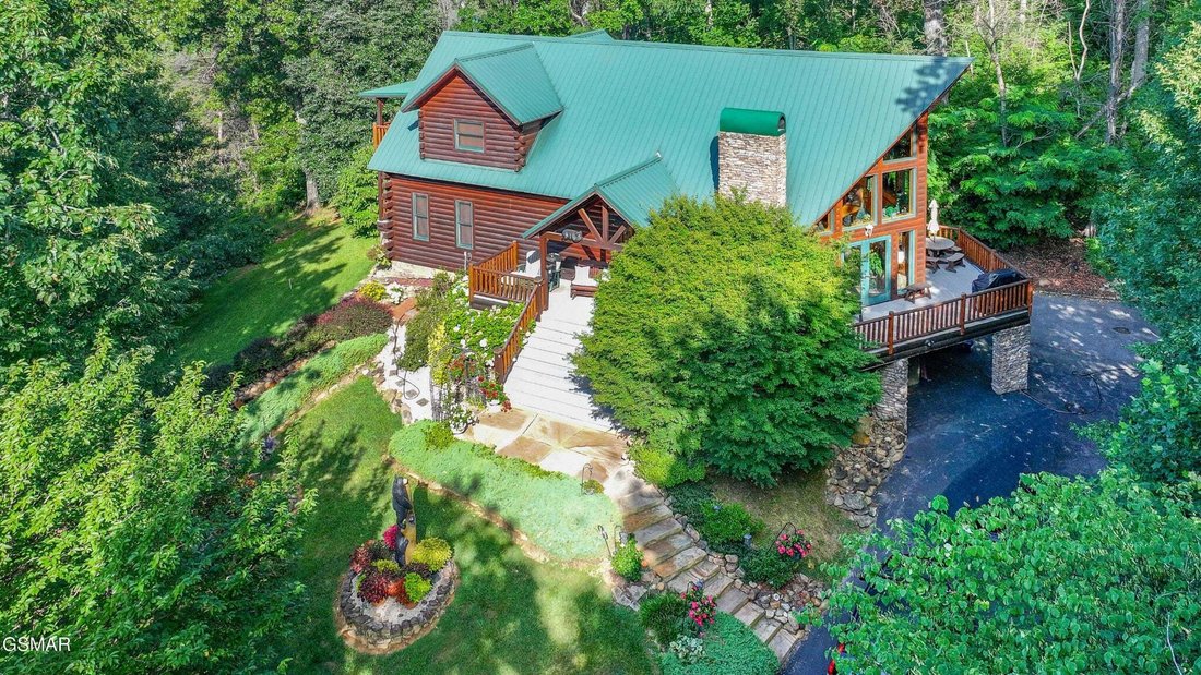 House in Sevierville, Tennessee, United States 1 - 18589632