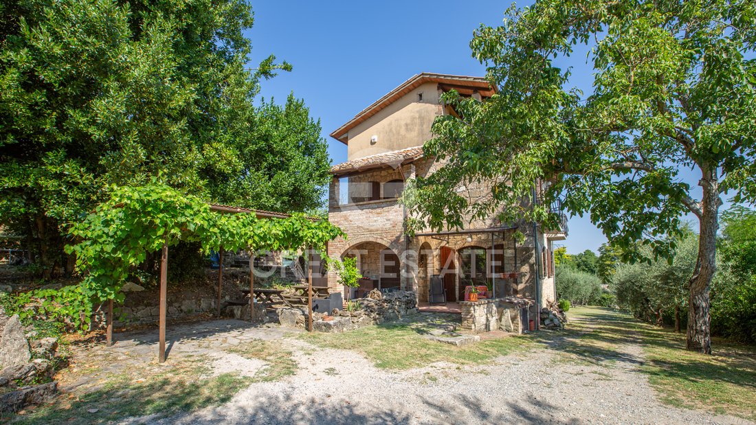 Estate in Sarteano, Tuscany, Italy 1 - 18591777