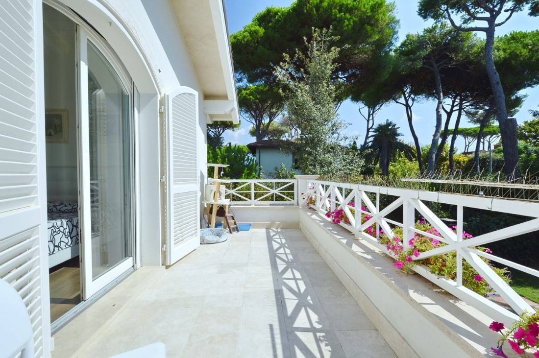 Villa in Center, Forte dei Marmi, Tuscany 4 - 18593644