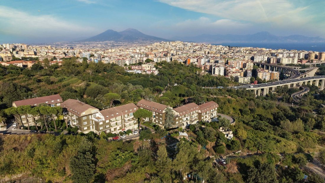 Apartment in Naples, Campania, Italy 2 - 18593642