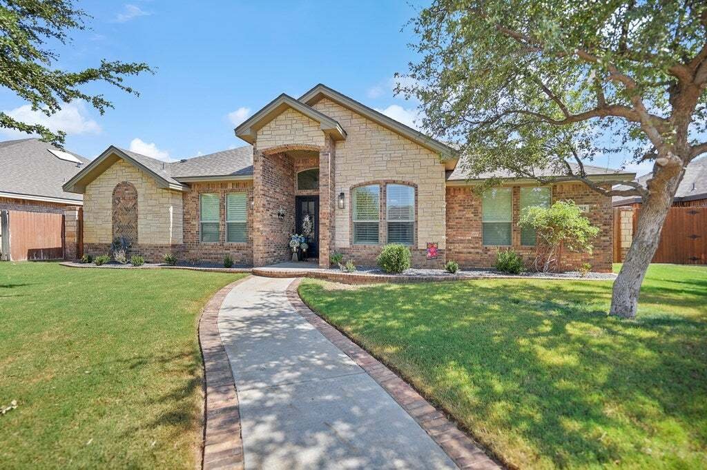 House in Midland, Texas, United States 2 - 18589328
