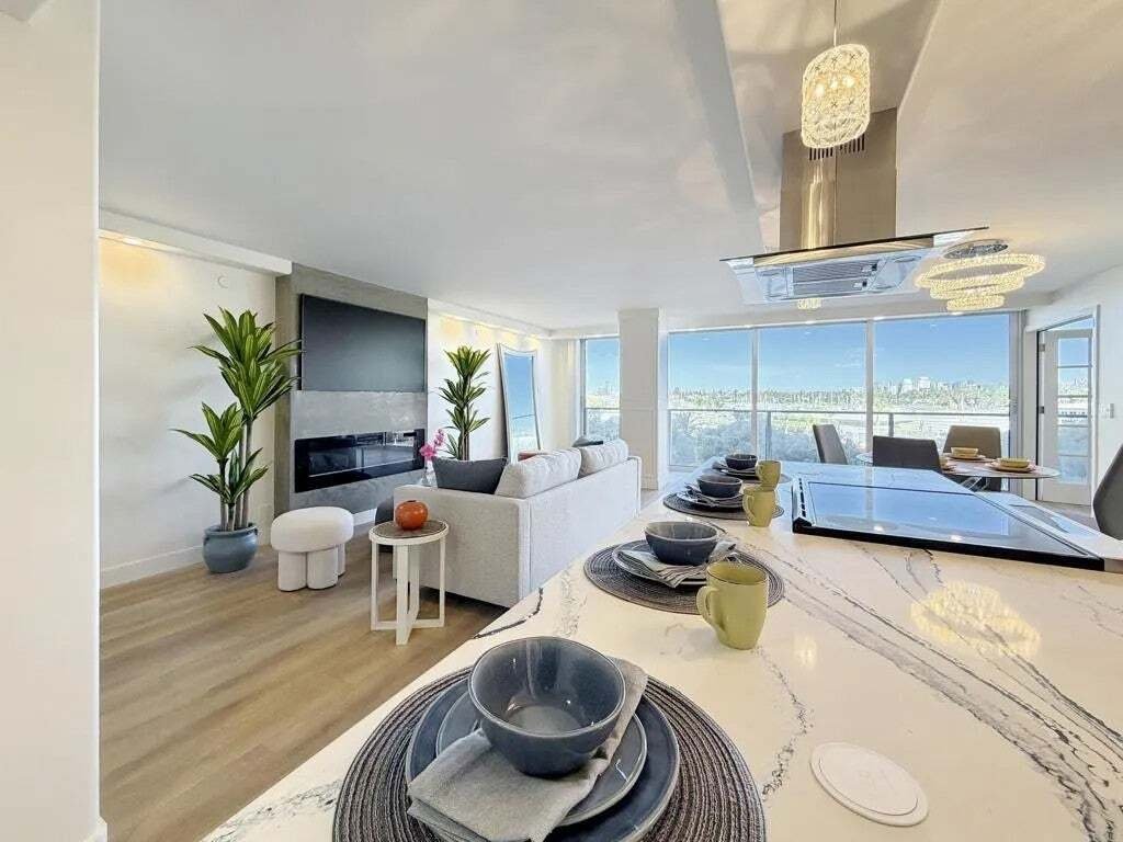 Condo in Coronado, California, United States 2 - 18592005