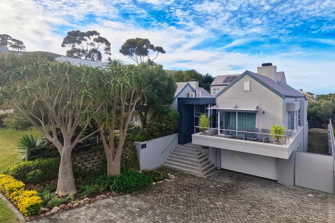 House in Sandbaai, Western Cape, South Africa 4 - 18589165