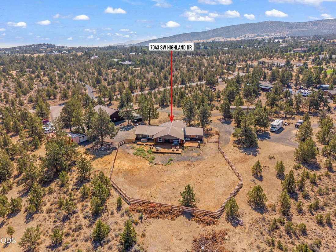 House in Powell Butte, Oregon, United States 1 - 18591585