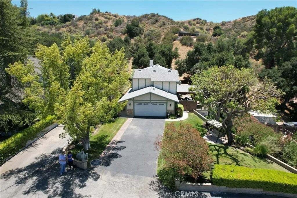 House in Santa Clarita, California, United States 3 - 18288977