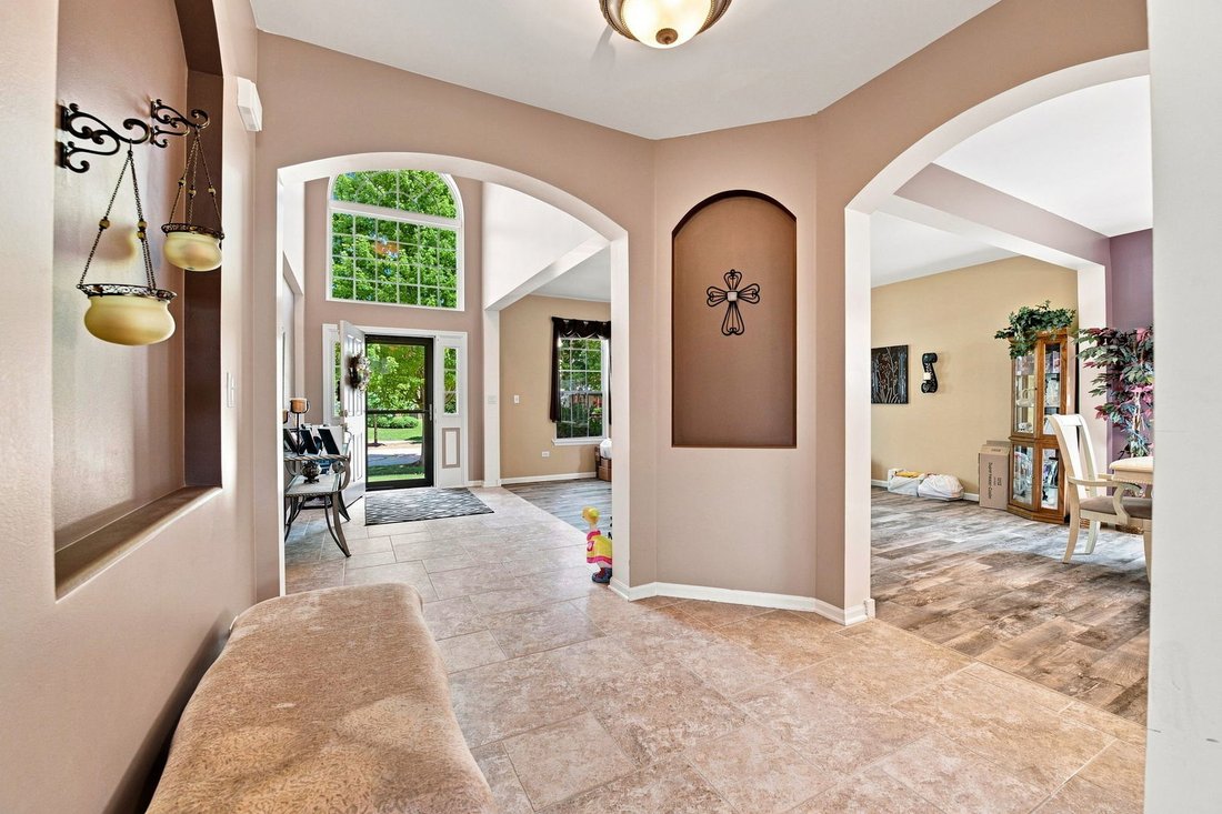 House in Bolingbrook, Illinois, United States 5 - 18592454