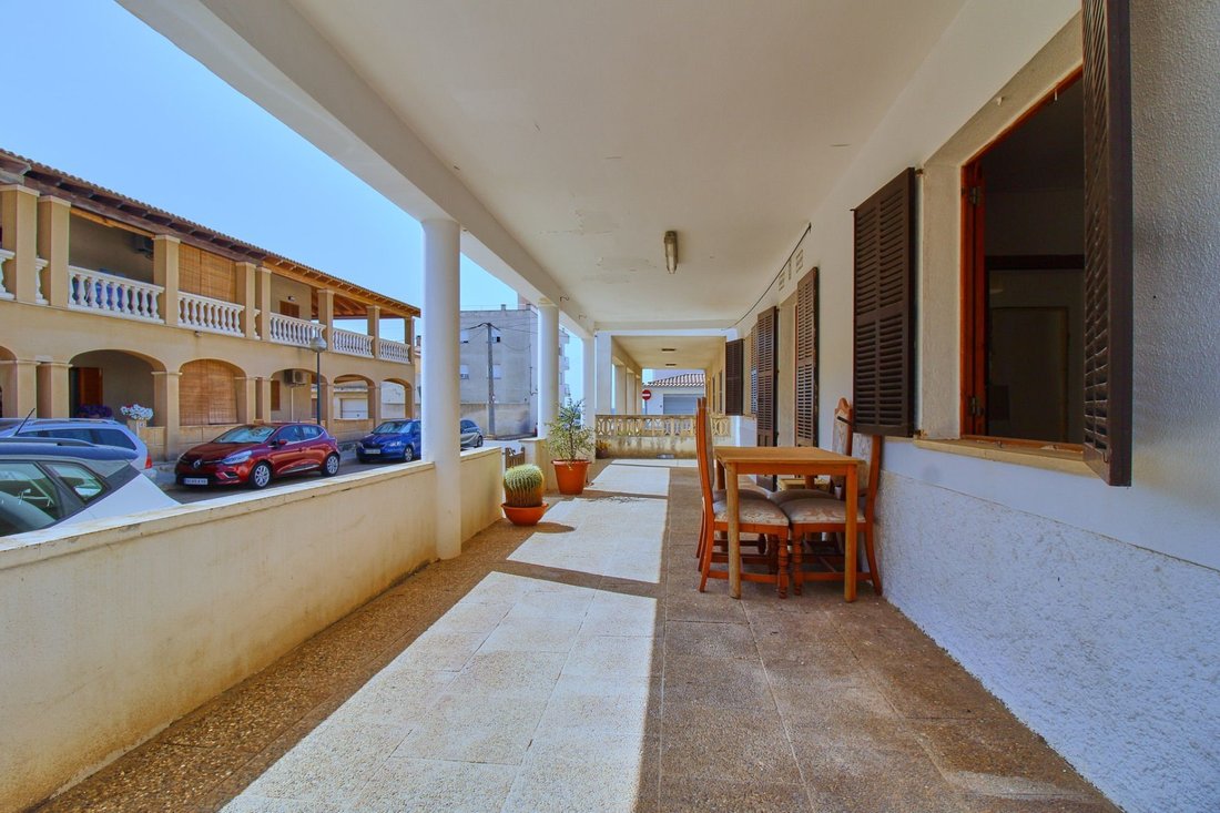 House in ses Salines, Balearic Islands, Spain 2 - 18589322