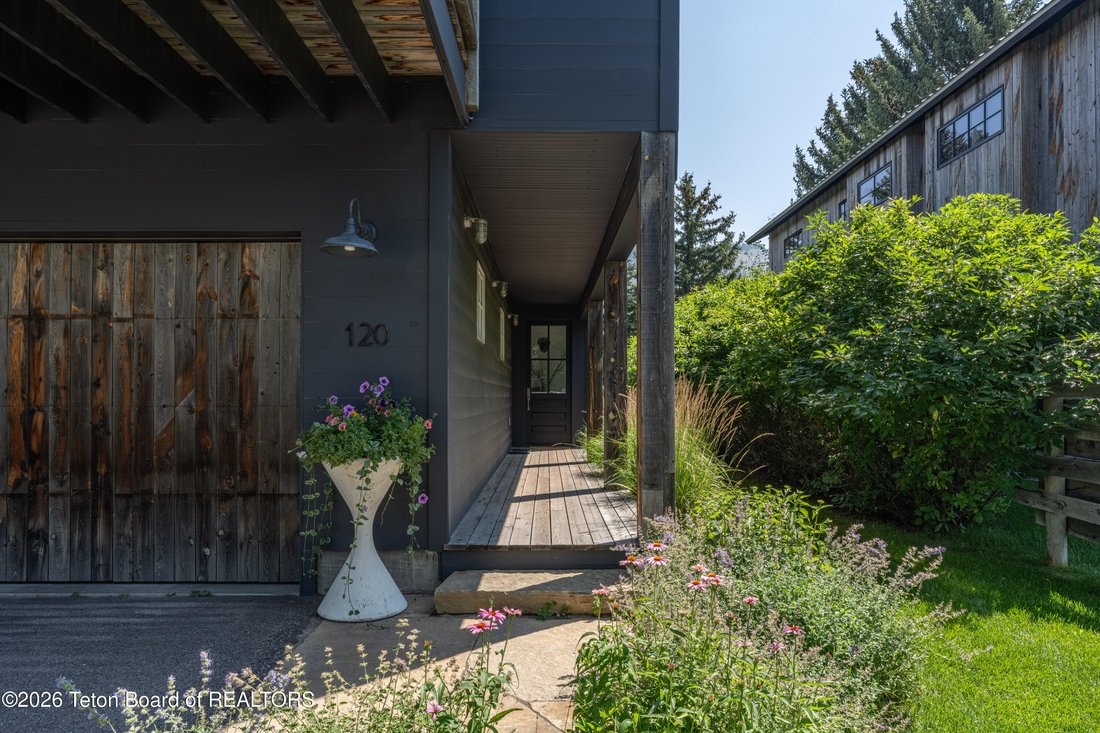 House in Jackson, Wyoming, United States 3 - 18310537