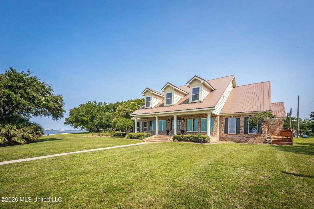 House in Ocean Springs, Mississippi, United States 3 - 18589217