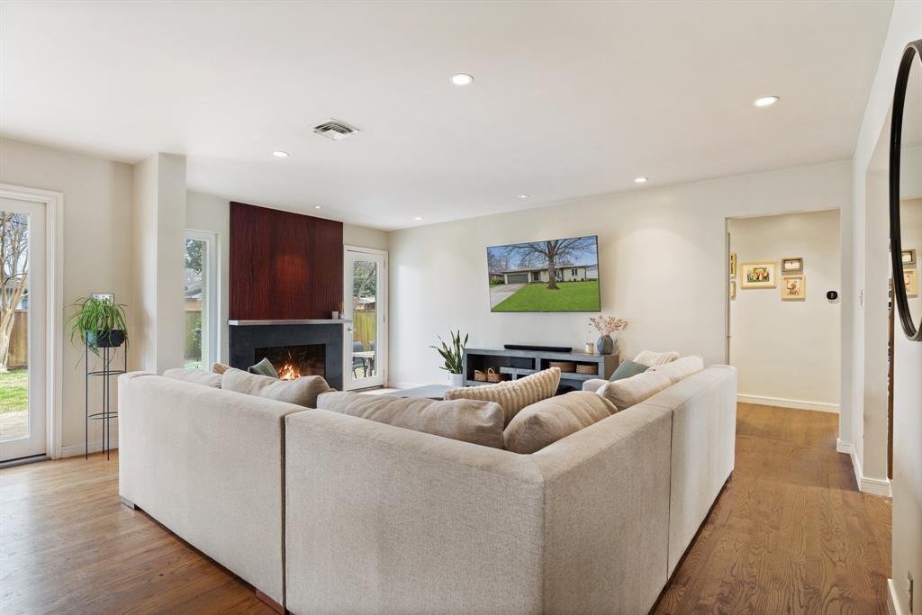 House in Dallas, Texas, United States 4 - 18592595