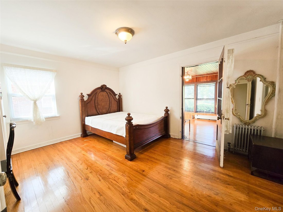House in New York, New York, United States 5 - 18588871