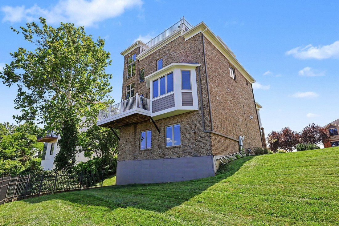House in Newport, Kentucky, United States 4 - 18591713