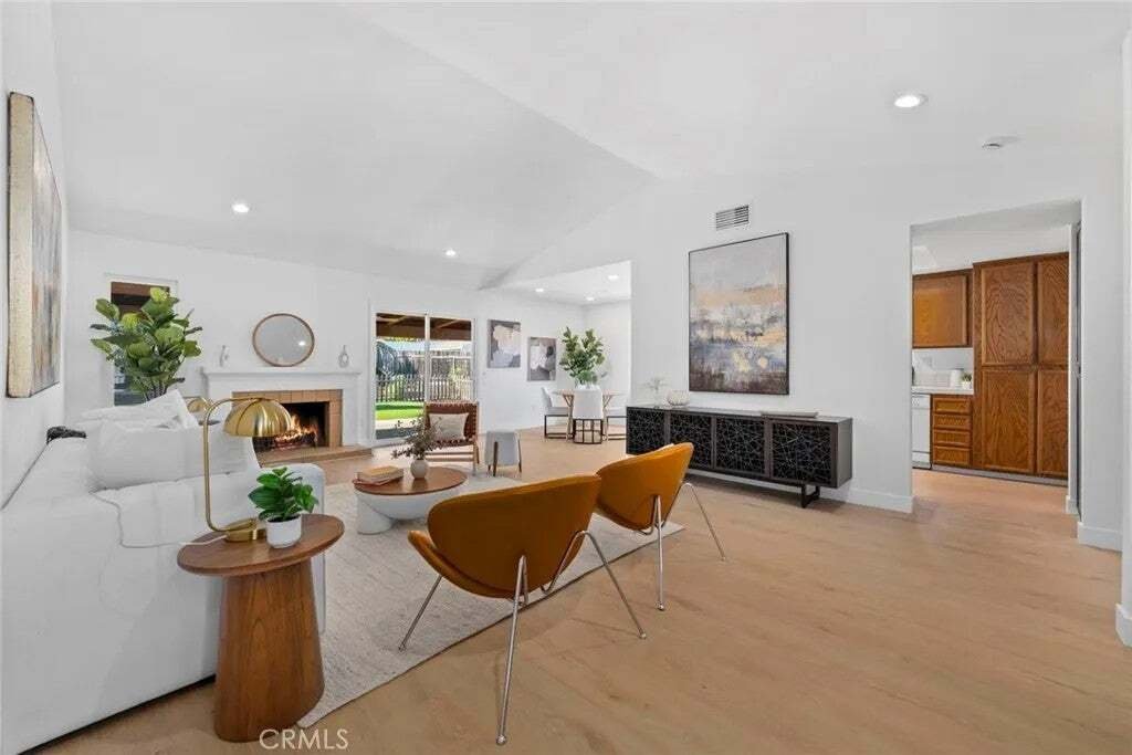 House in Oceanside, California, United States 3 - 18591972