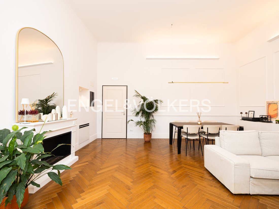Apartment in Historic Center, Bologna, Italy 3 - 18588217